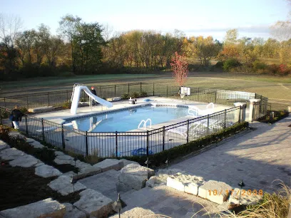 Logo of 3 R Pools Inc